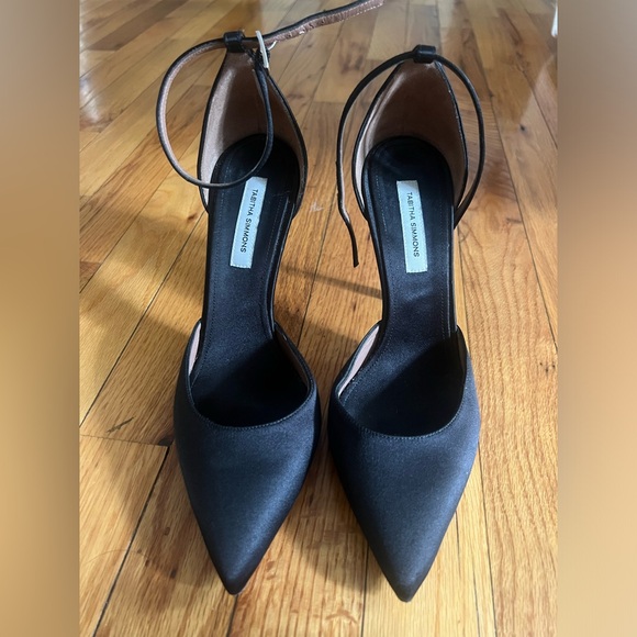 Tabitha Simmons  Alhambra Satin Ankle Strap Pointed Toe Pumps - Picture 1 of 6